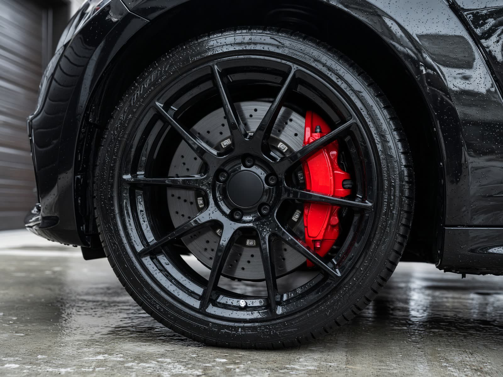 Cleaned wheel and caliper with a wet tire shine